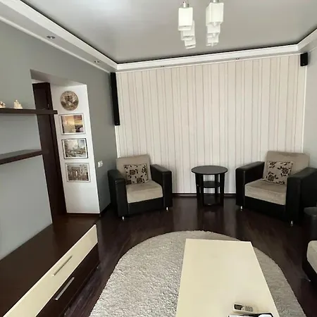 Apartament 3 Camere. Apartment