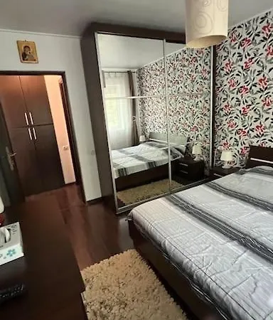 Apartament 3 Camere. Apartment *